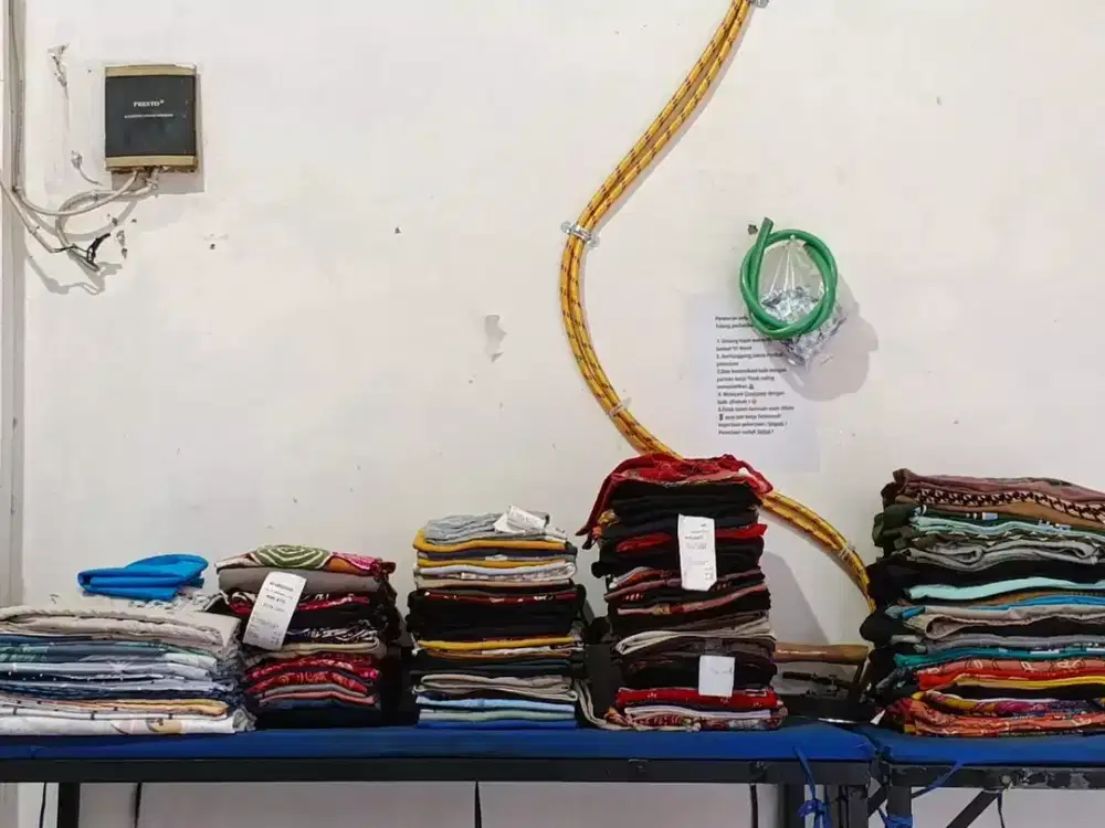 Open jasa gosok) setrika.cuci lipat