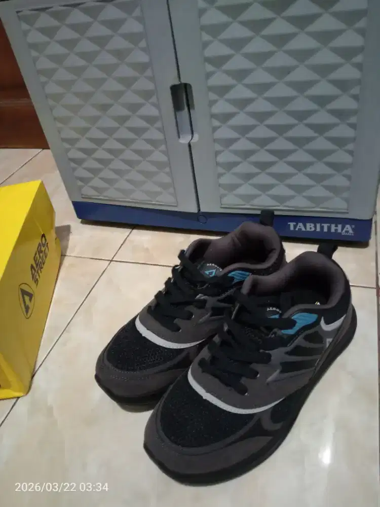Sepatu Aerostreet Size 42