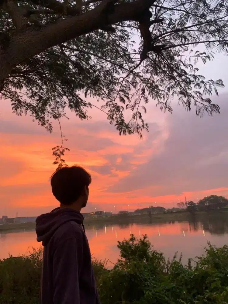 Cari pekerjaan apa ajah