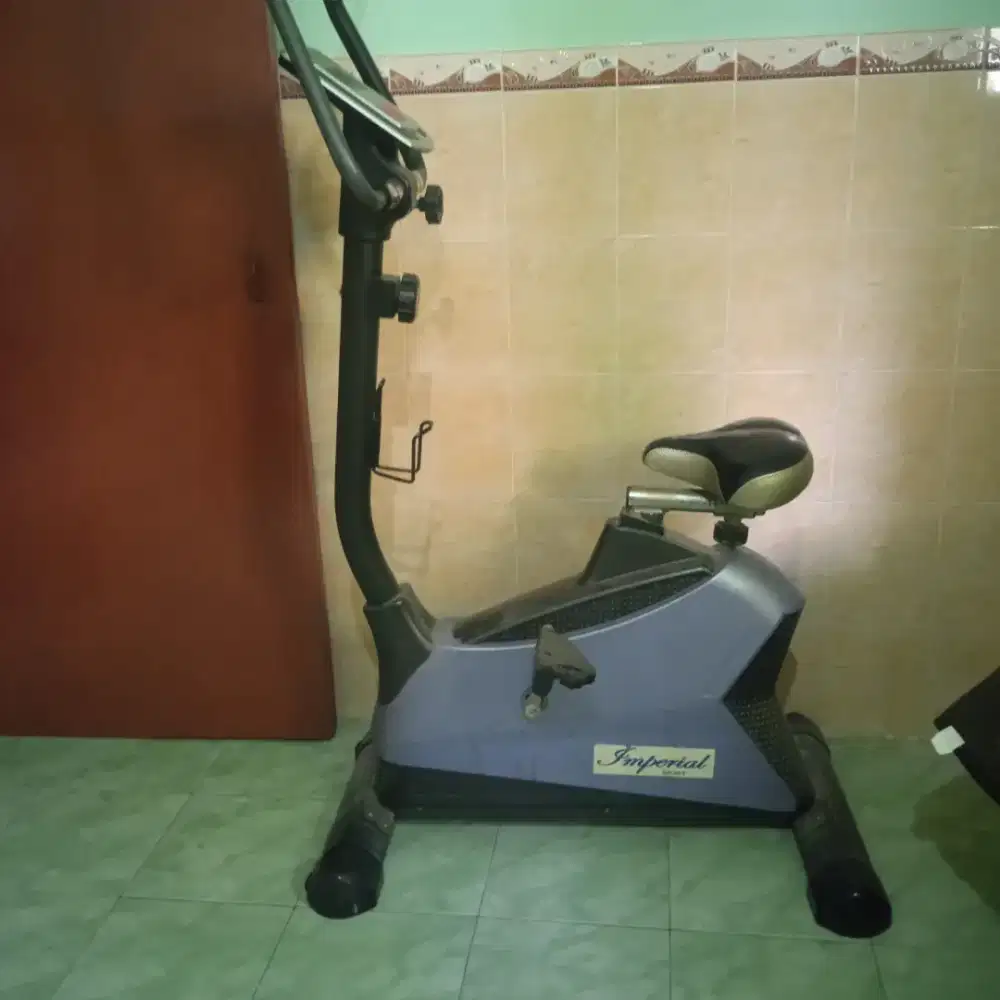 Alat olah raga bisa buat terapi jalan