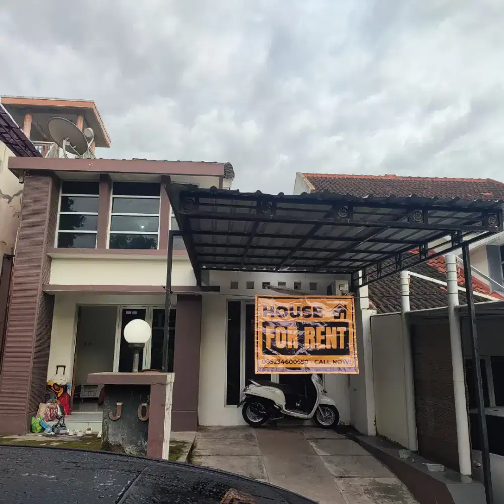 Disewakan Rumah Perumahan Pandanaran Hills, lokasi mewah harga murah