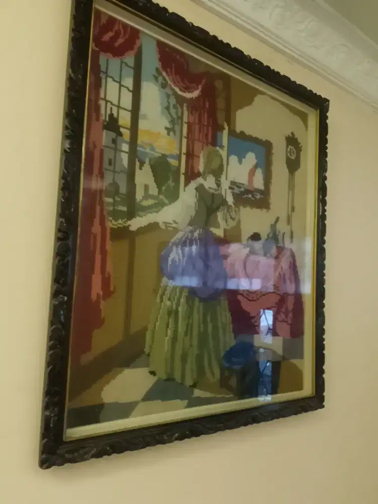 Lukisan Dinding Klasik Vintage Elegan