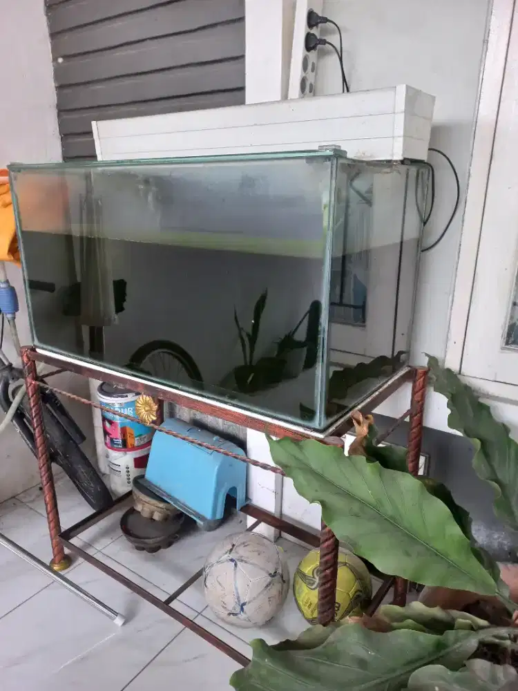 Aquarium bekas murah