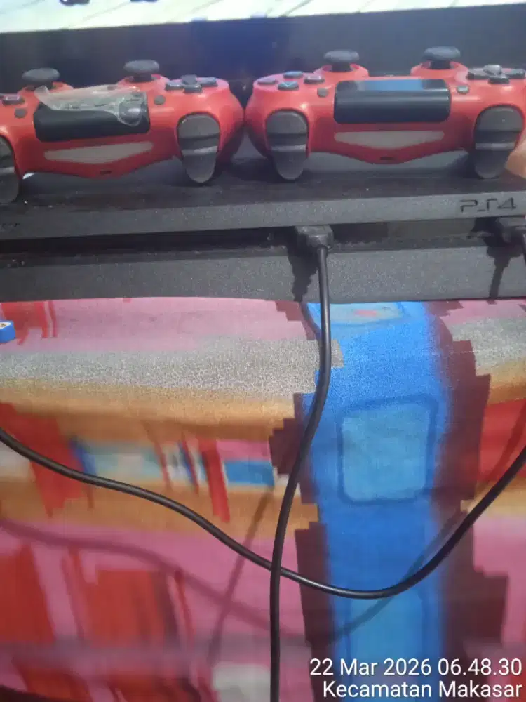 PS 4 1TB tinggal main