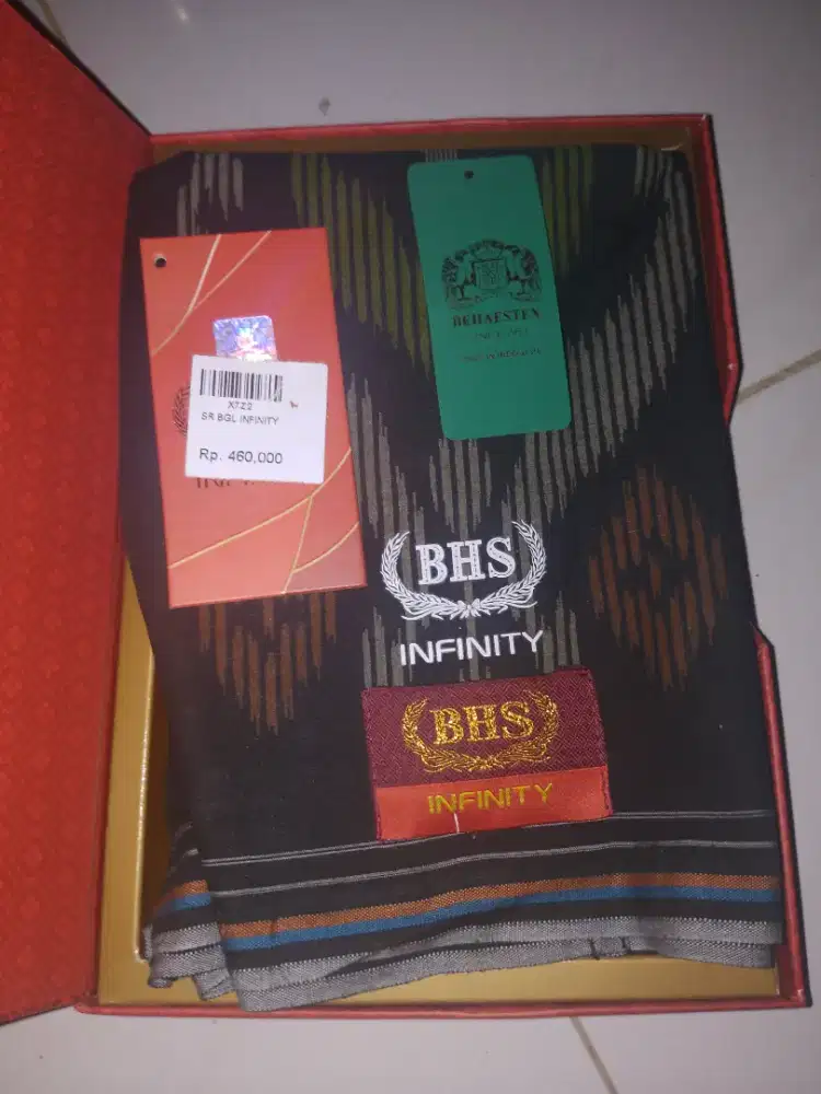 Sarung BHS Infinity