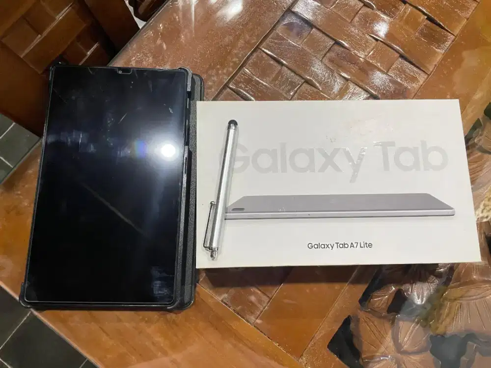 Samsung tab a7 lite