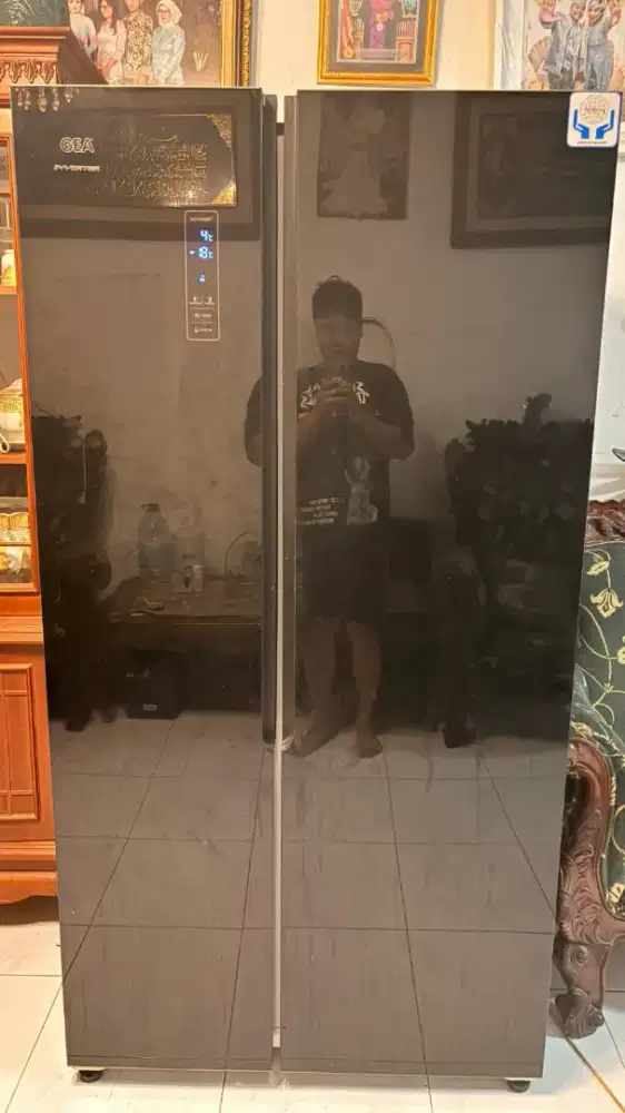 Kulkas Gea inverter G2D-427 150 watt