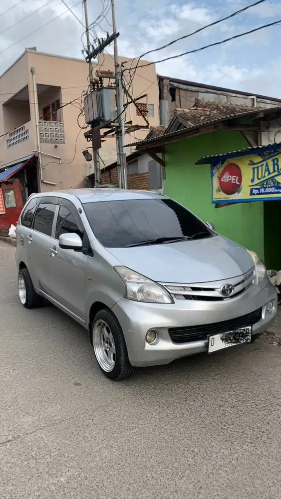 Toyota Avanza 2013 Bensin