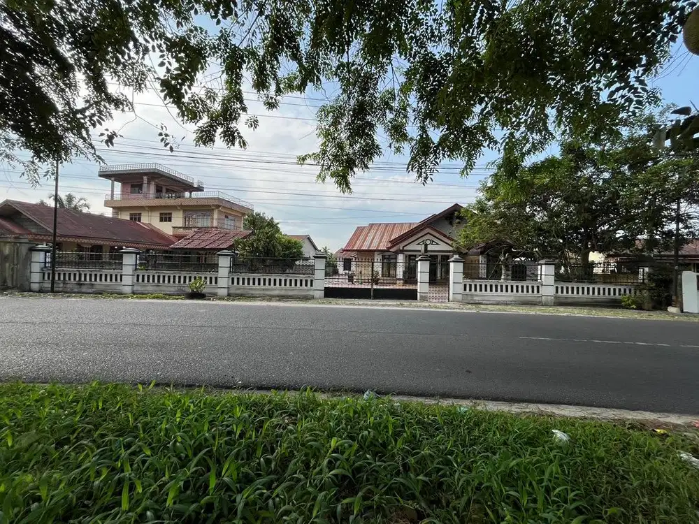 Rumah Strategis Terawat