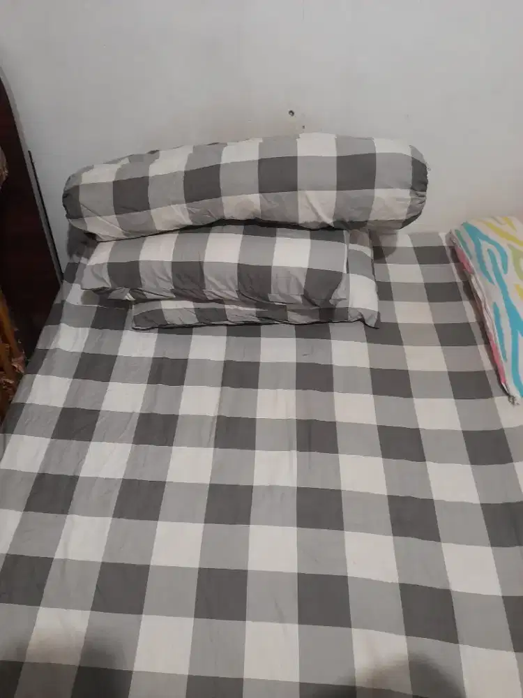 Bersih kos  (serabutan)