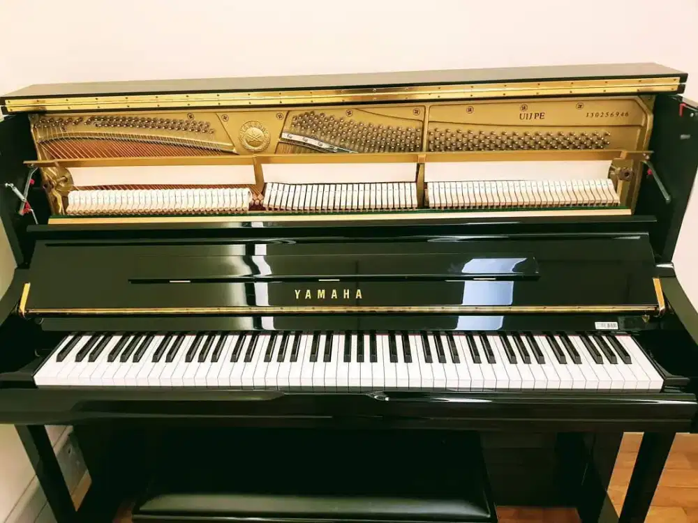 piano upright yamaha U1 JPEC
