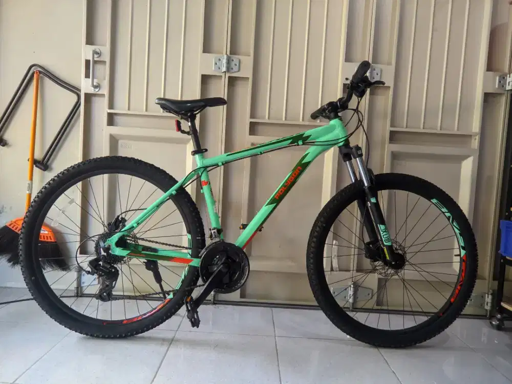 sepeda MTB Polygon cascade 4 rem hidrolik uk 27.5 bisa TT sepeda lain