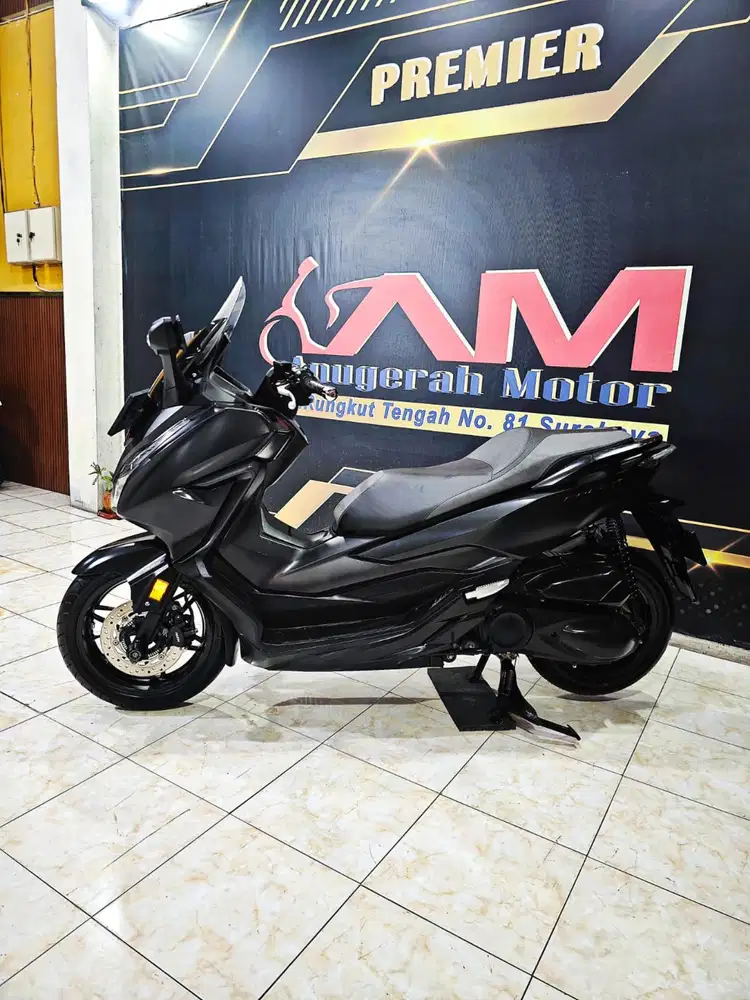 Honda Forza 250cc matic gede fitur modern mewah.Anugerah motor rungkut