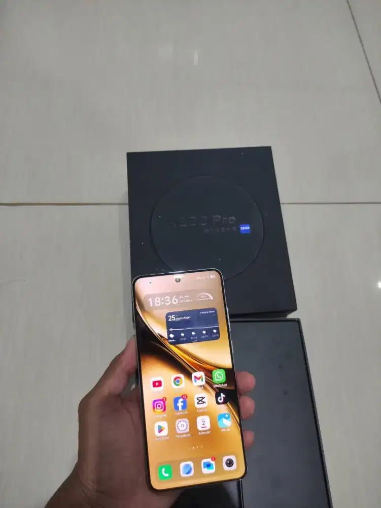 Vivo x200 pro like new