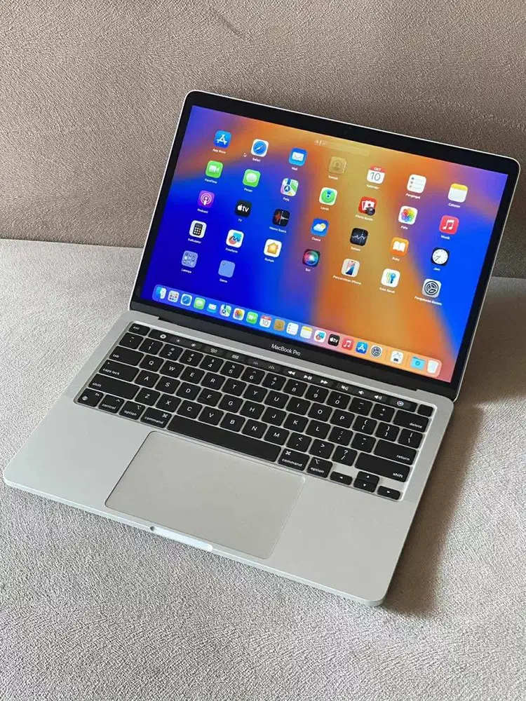 MACBOOK PRO 2019 CORE I5 8GB 2256GB SSD MULUS MURAH