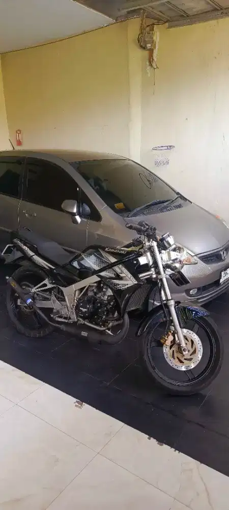 Kawasaki Ninja SS asli Shuriken