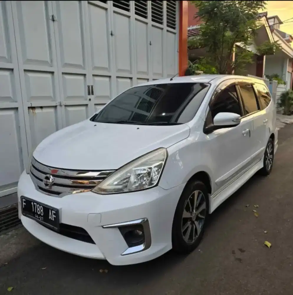 Nissan Grandlivina HWS Autech 2017 Kondisi Prima
