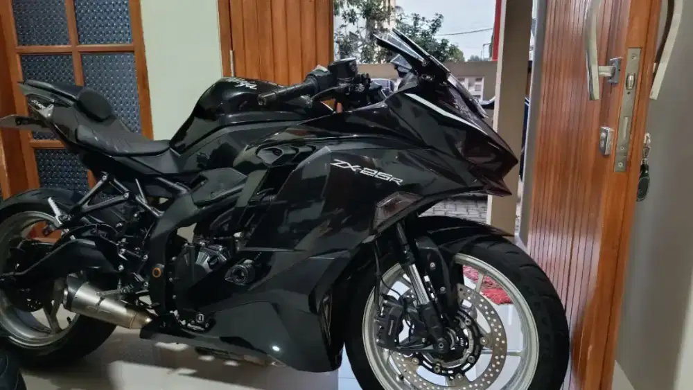 Jual Cepat ZX25R Mulus Plat D Bandung KM Rendah