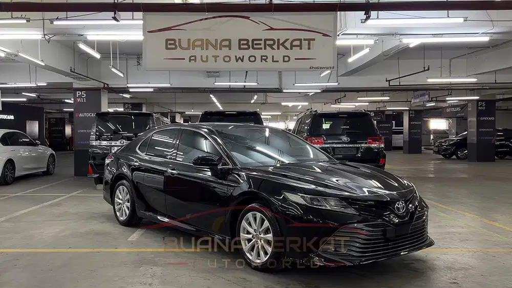 (Km 117rb) Toyota Camry 2.5 V AT 2019