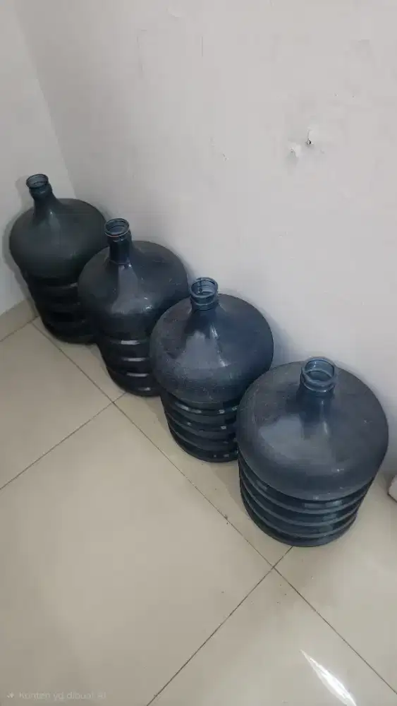 galon aqua kosong