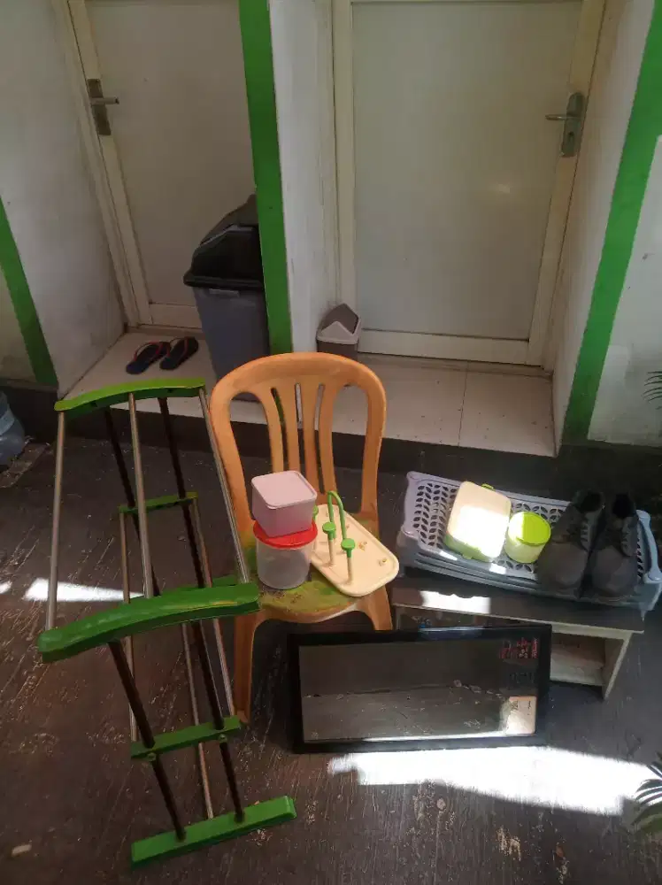 Jual murah perabotan bekas kos