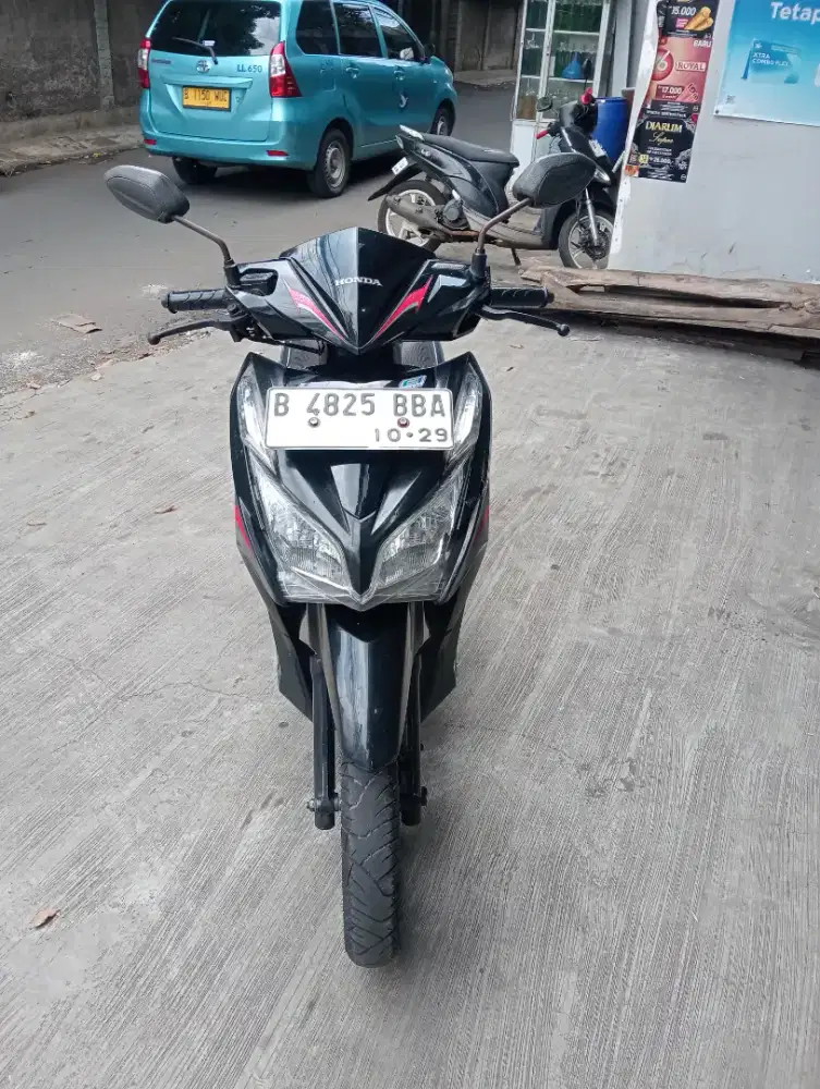 D jual Vario kzr 2014 cbs iss pajak baru telet