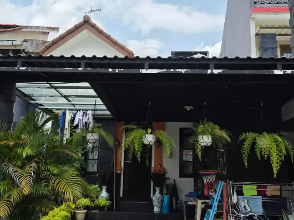 DiJUAL RUMAH CANTIK SIAP MASUK CLUSTER AMERIKA KOTA WISATA – JARANG ADA!