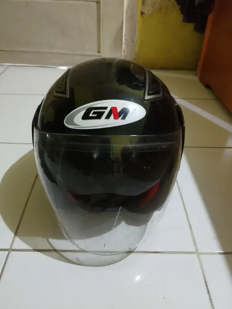 Helm Half face Merk GM Bekas