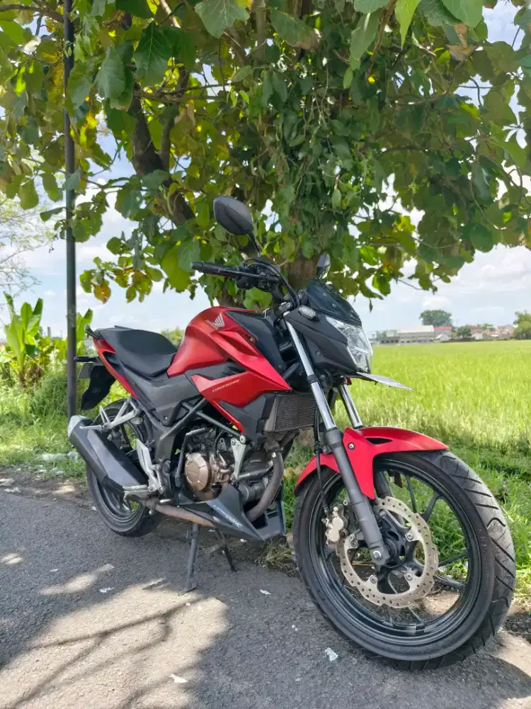 Dijual Honda CB150R