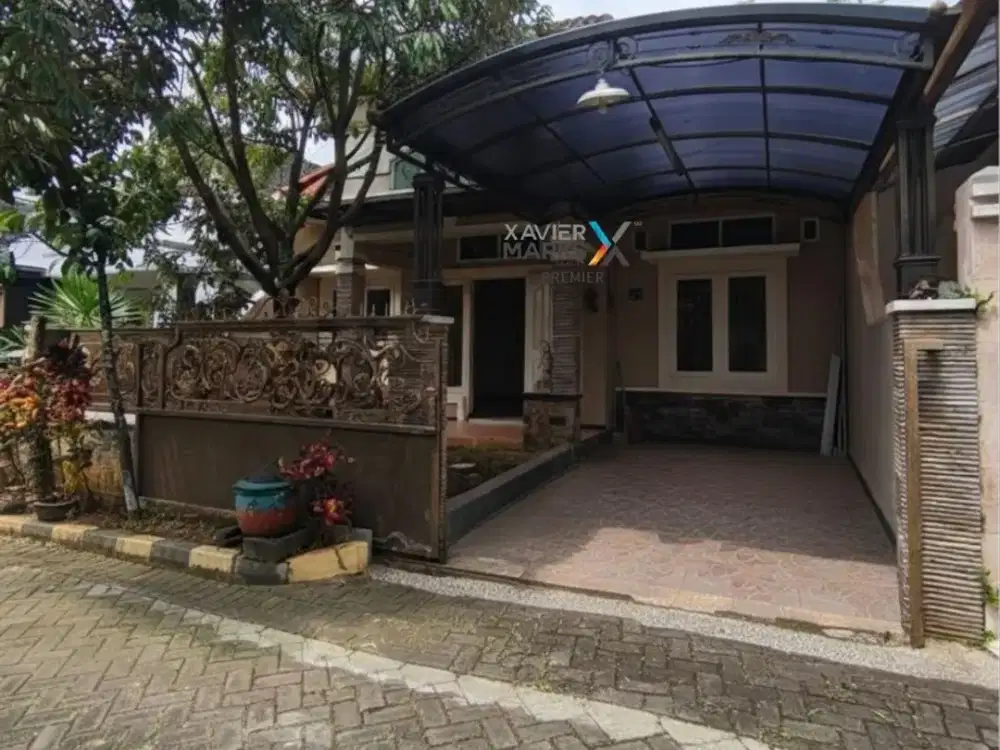 Dijual Rumah Terawat Semi Furnish Carport Bercanopy Siap Huni Lingkungan Aman Dg One Gate System Lokasi Strategis Dekat Kampus di Tidar