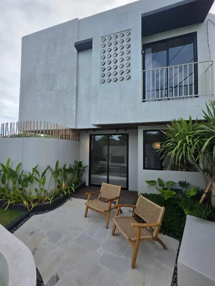 Admin and Accounting Officer