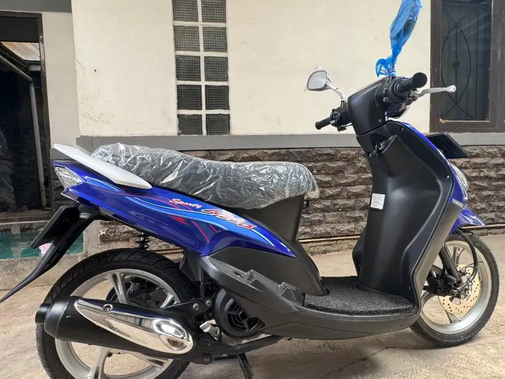 Yamaha mio tahun 2005 asli biru non step