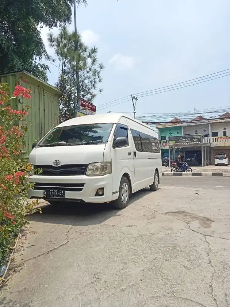 Jual Hiace Commutter