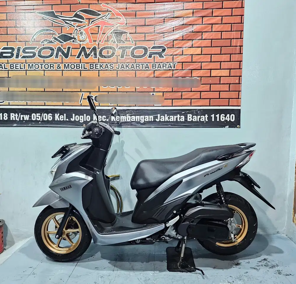 ISTIMEWA ! YAMAHA FREEGO S KEYLESS 125 TAHUN 2024 SILVER