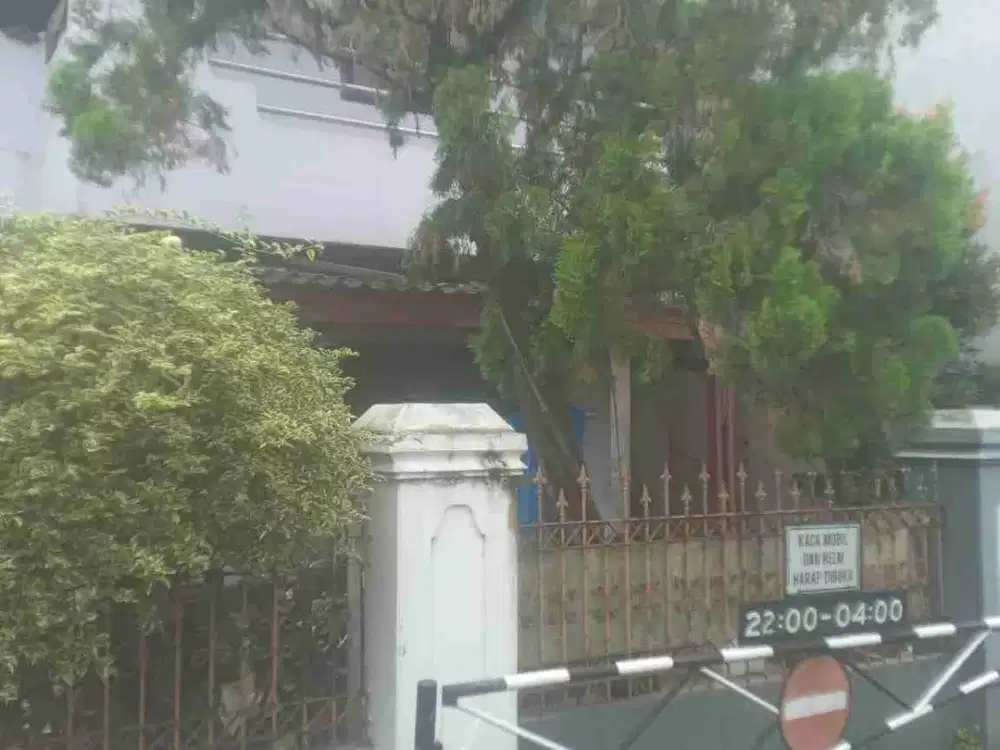 Rumah Hook 2 Lantai di Ciputat – Potensi Hunian & Usaha