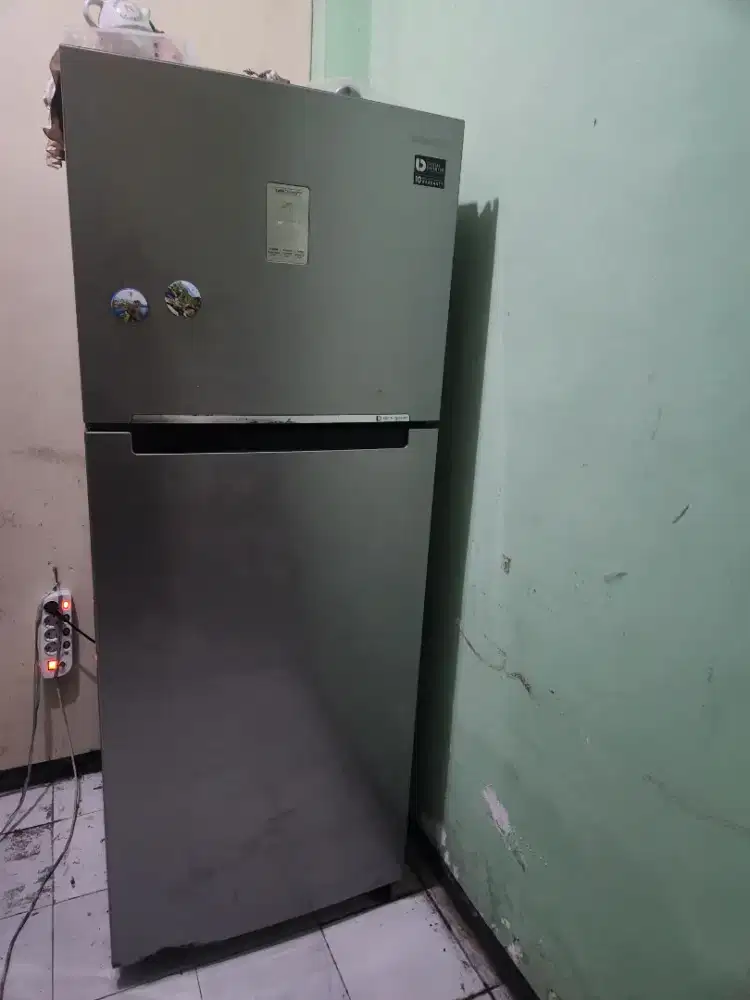 Dijual Kulkas Samsung RT50K624158 2 Pintu Normal Semua Bagus