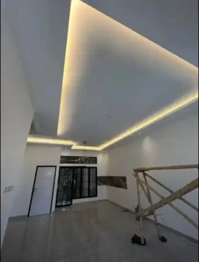 Tukang bangunan pengalaman