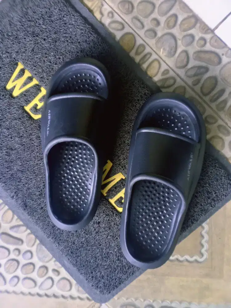 Sendal air walk original