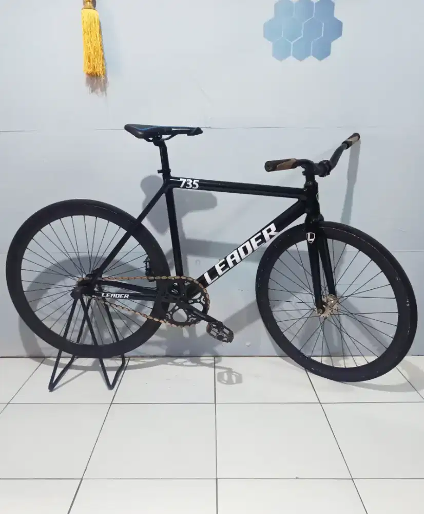 Sepeda Fixie LEADER 735