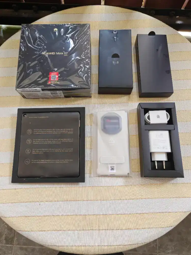 JUAL Huawei Mate X7  Brocade White 16/512 GB RESMI Fullset Garansi ON