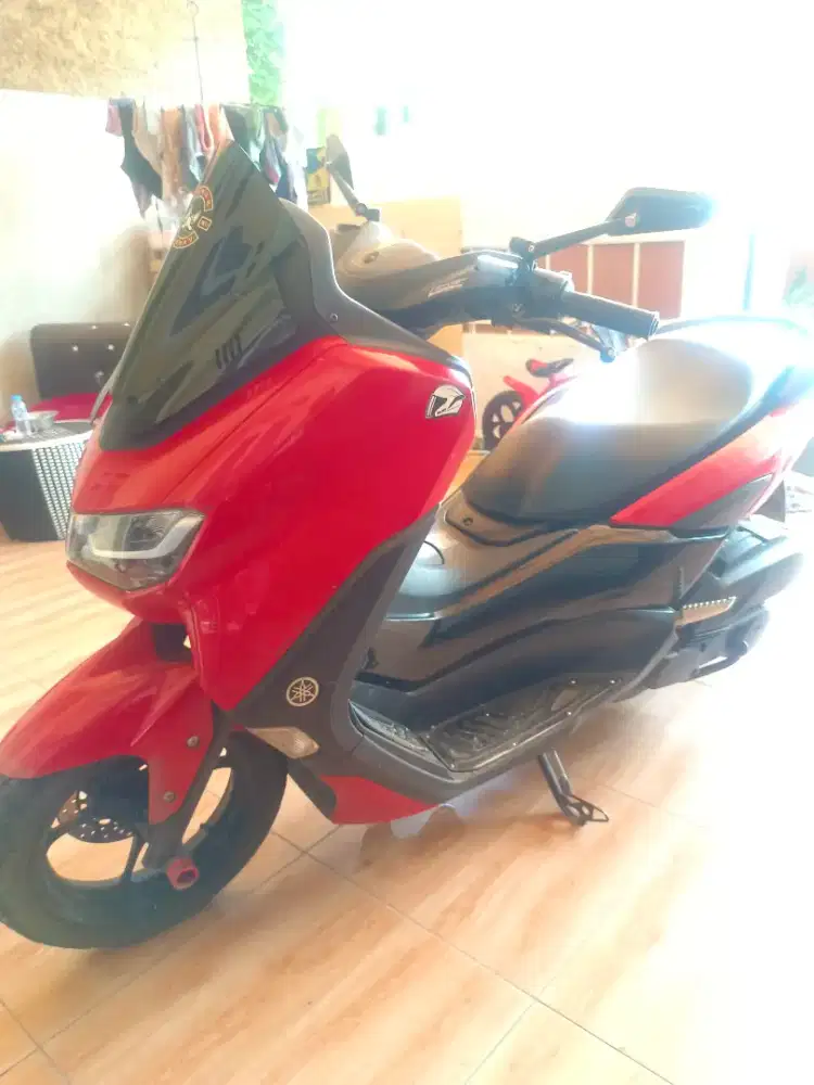 bismillah ,jual cepat nmax pemakaian pertama, tahun 2022