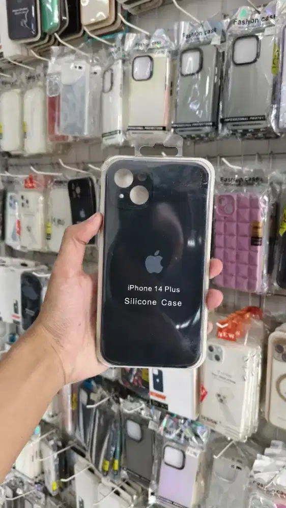 Casing iPhone 14 Plus
