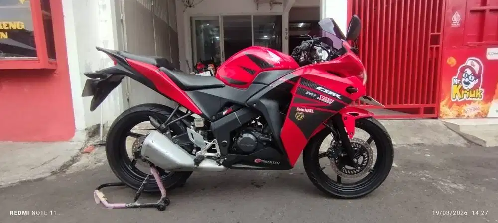 Honda CBR 150R 2013 Red Carbon Siap Pake