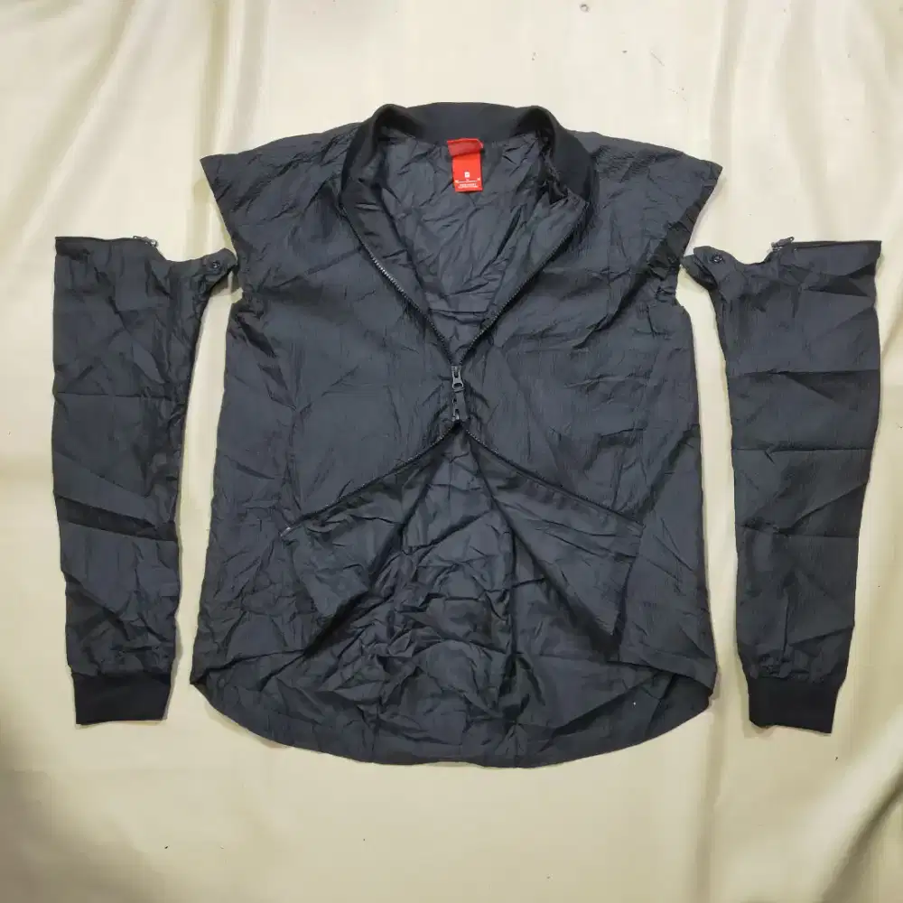 Nike Sportwear aktiv woven women used verygood