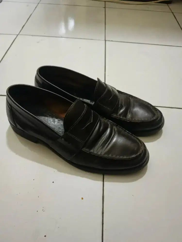 Loefers Coklat Made in Romania size 41/7UK