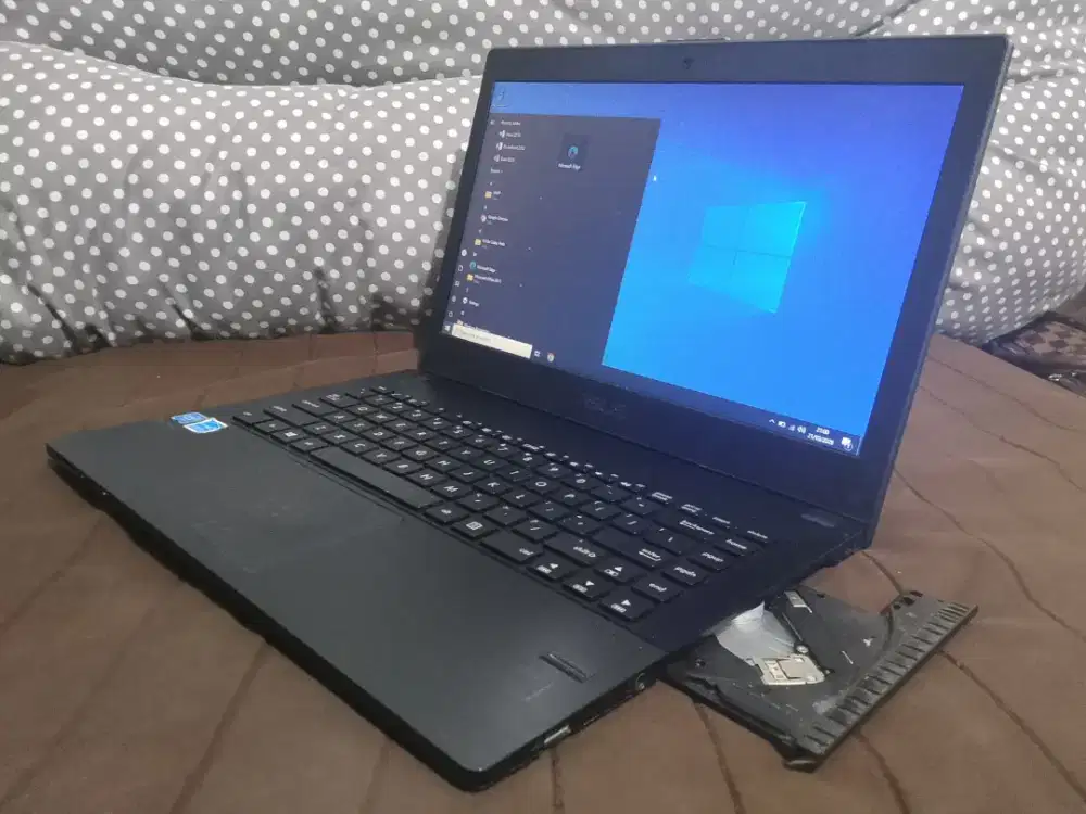 Laptop Seri Bisnis Asus Pro Intel N3060 Ram 8Gb Hdd 500Gb Siap Pakai