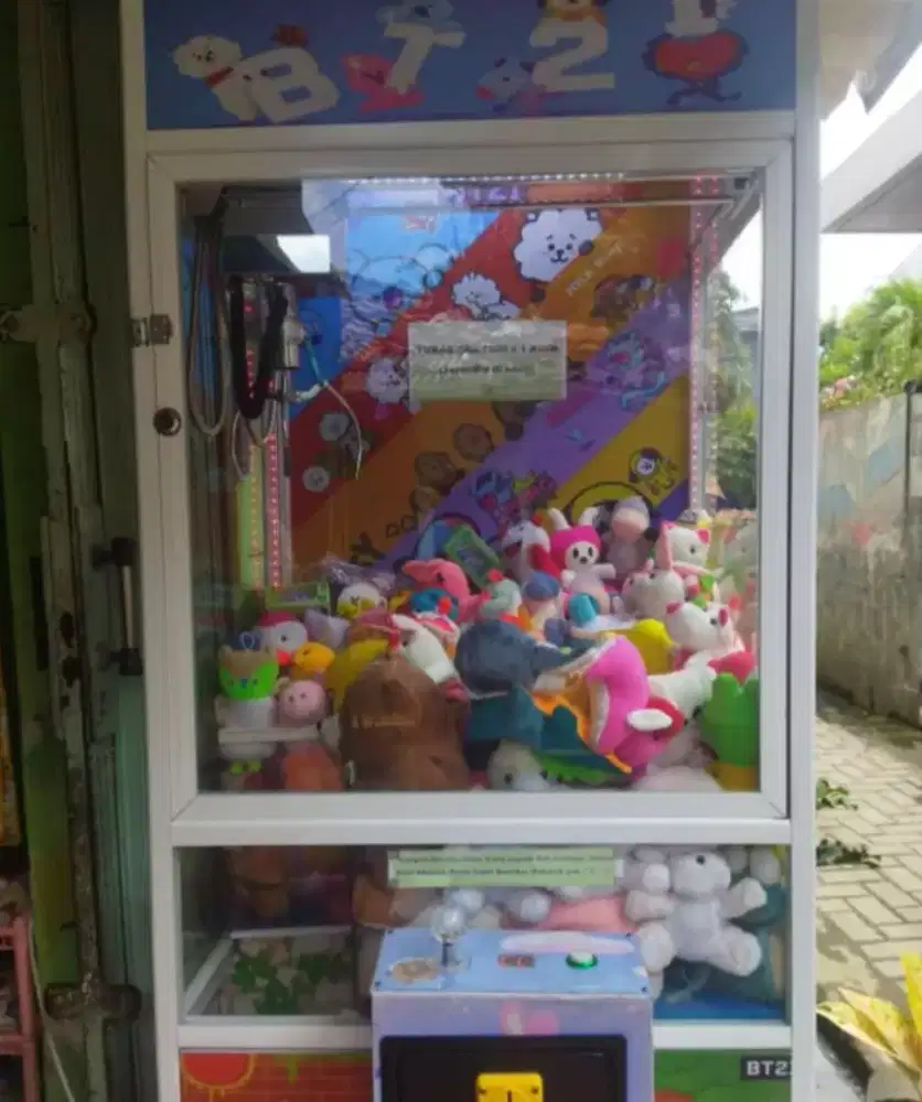 Mesin Capit Boneka BU