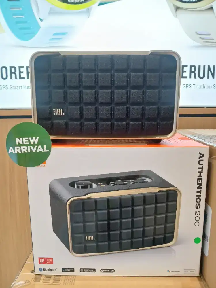 JBL AUTHENTICS 200 NEW
