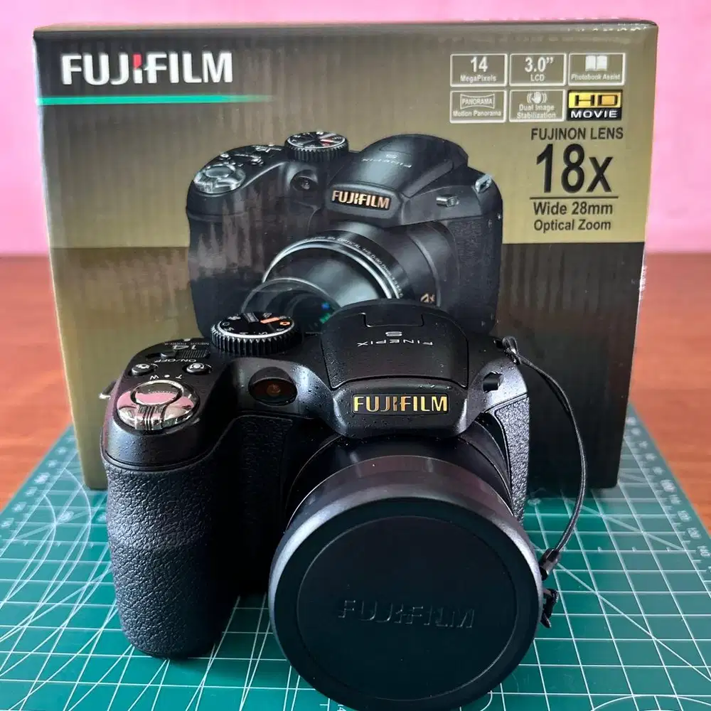 Prosumer FujiFilm FinePix S2800HD