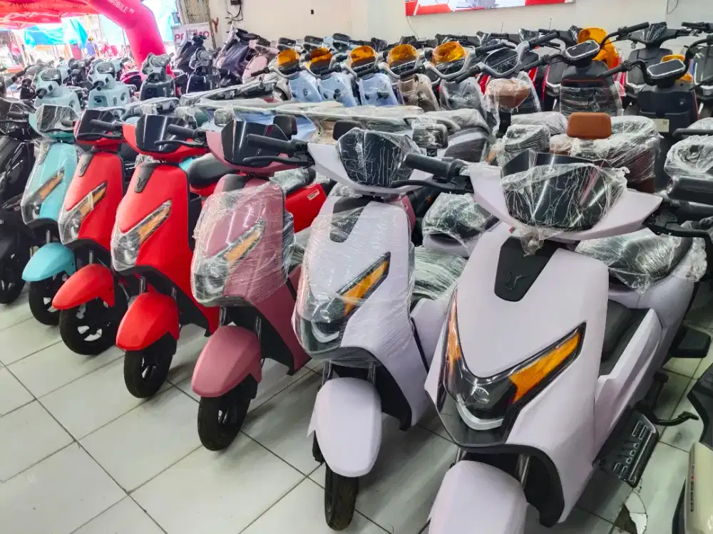 UWINFLY D65 ADV FREE BOX